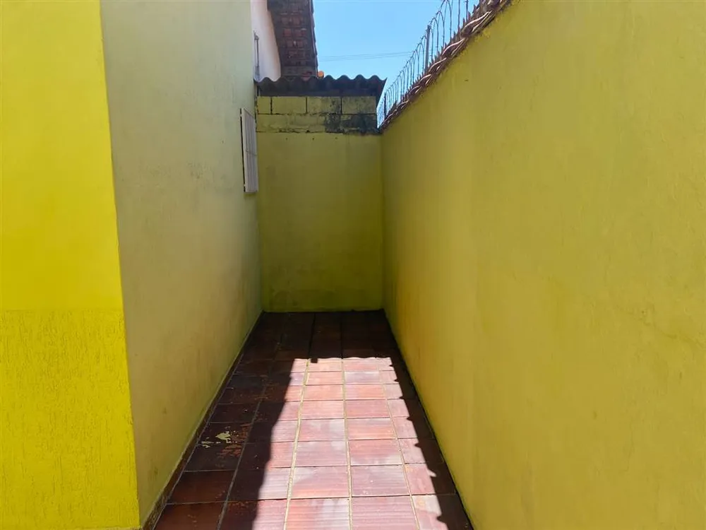 Casa, 2 quartos, 81 m² - Foto 1