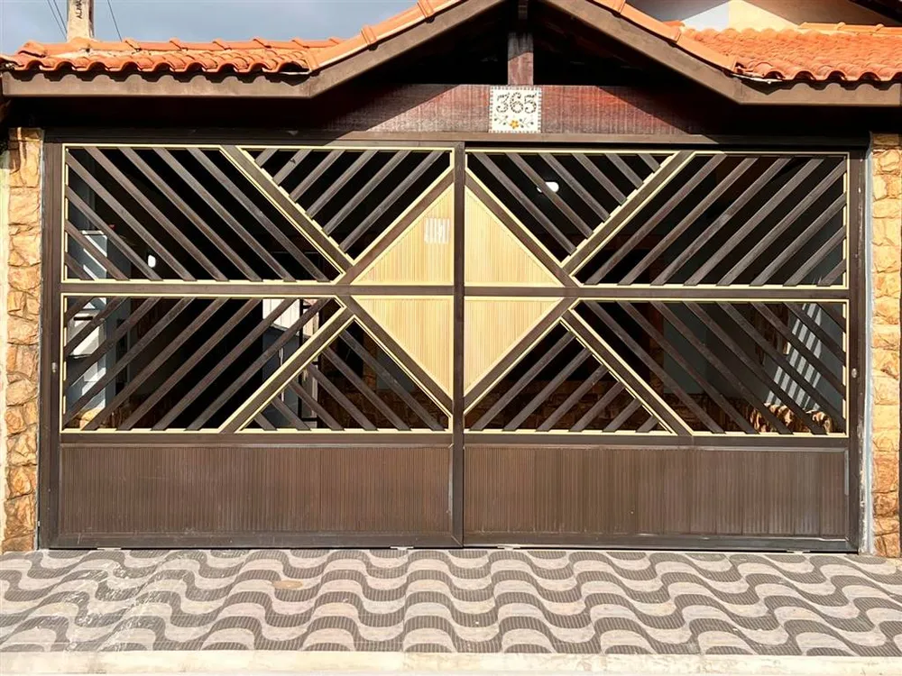 Casa, 2 quartos, 103 m² - Foto 1