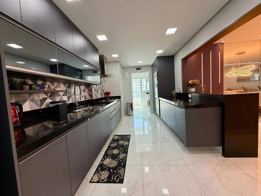 Apartamento, 3 quartos, 141 m² - Foto 1