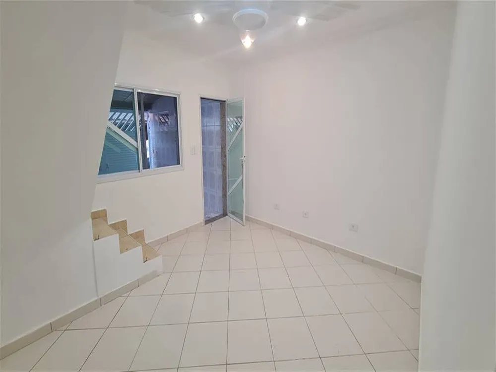 Casa, 2 quartos, 70 m² - Foto 1