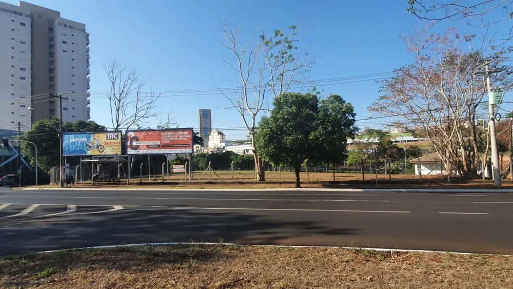 Loteamento e Condomínio, 1859 m² - Foto 9