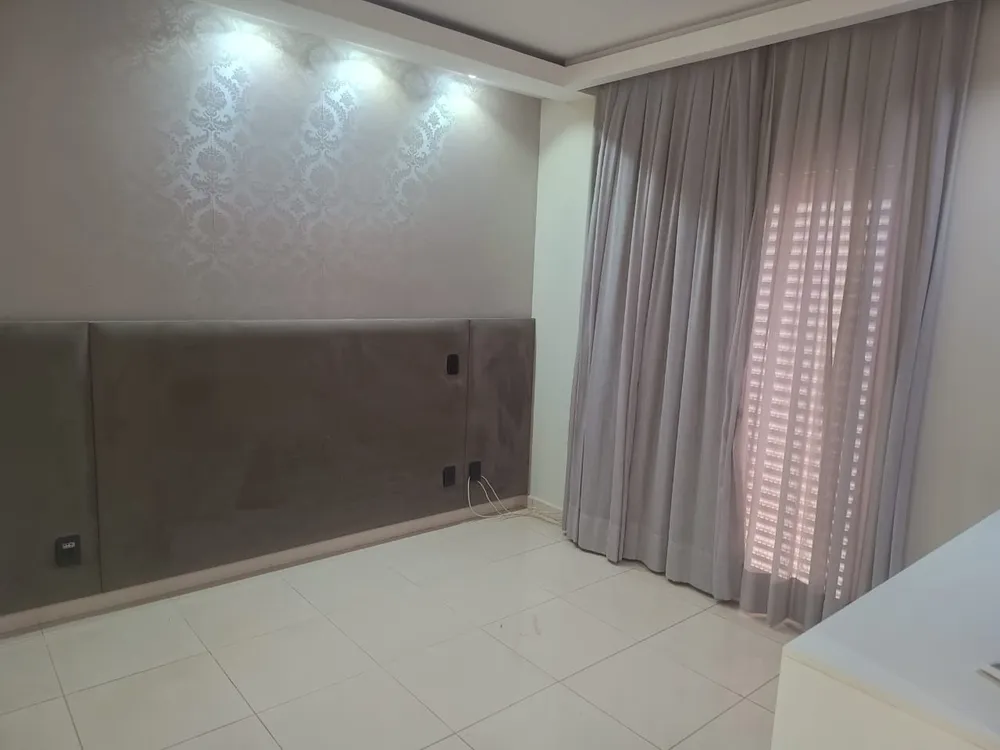 Casa, 3 quartos, 233 m² - Foto 7