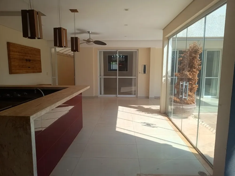 Casa, 3 quartos, 233 m² - Foto 6