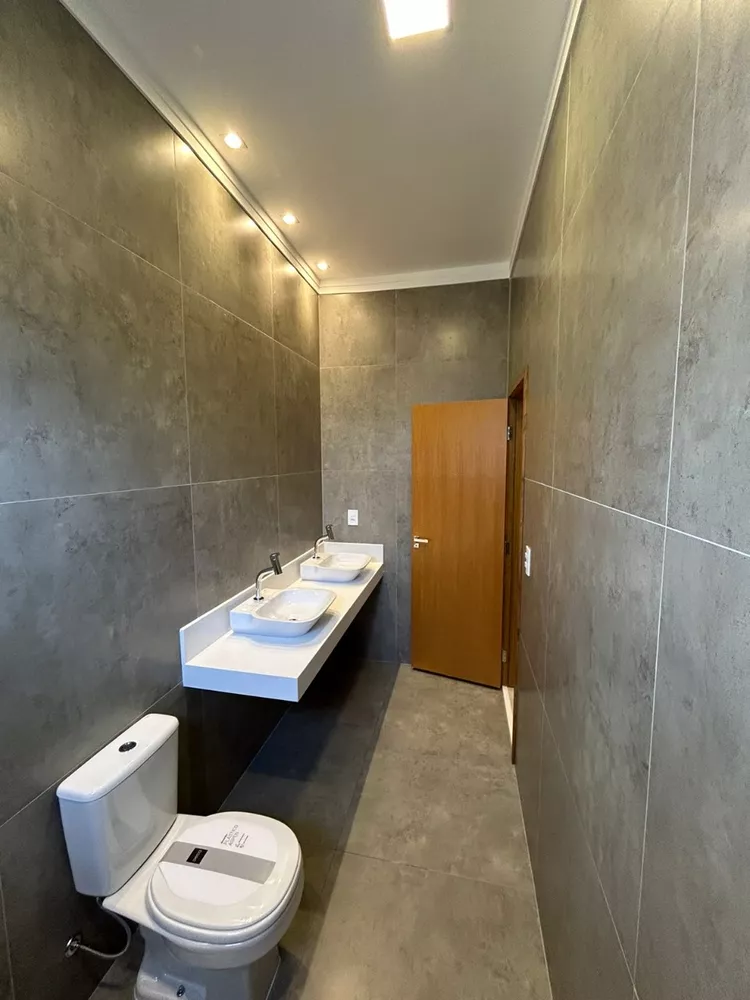 Casa à venda com 3 quartos, 263m² - Foto 3