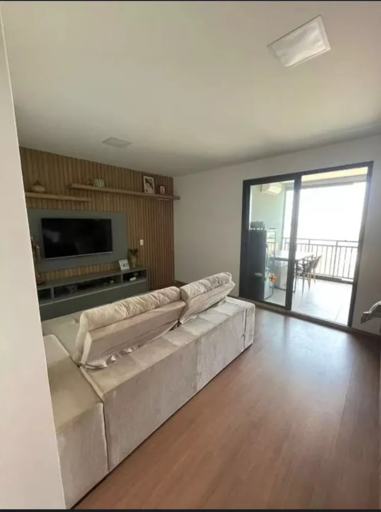 Apartamento à venda com 3 quartos, 84m² - Foto 2