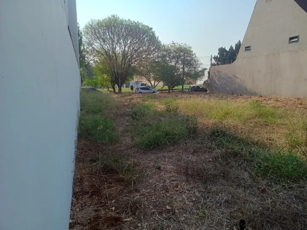 Loteamento e Condomínio, 300 m² - Foto 3