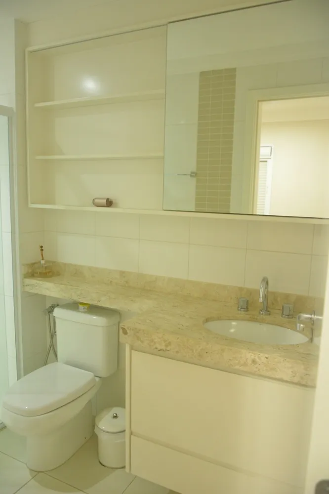Apartamento, 3 quartos, 220 m² - Foto 1