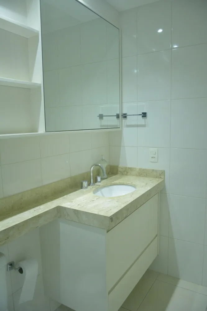 Apartamento, 3 quartos, 220 m² - Foto 2