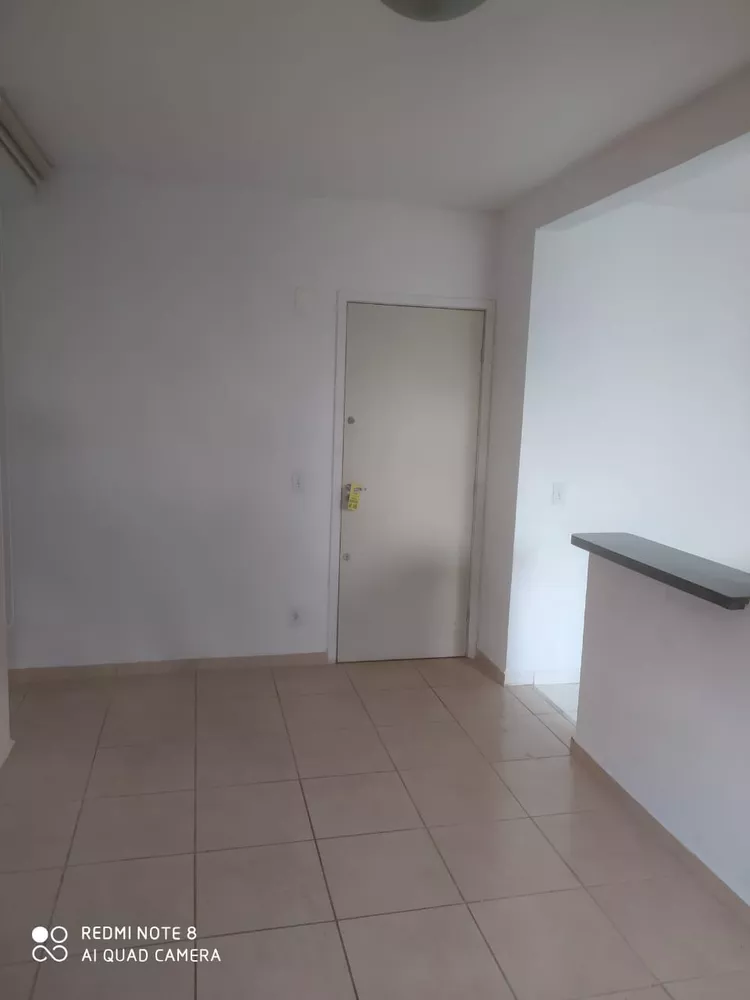 Apartamento à venda com 2 quartos, 48m² - Foto 4