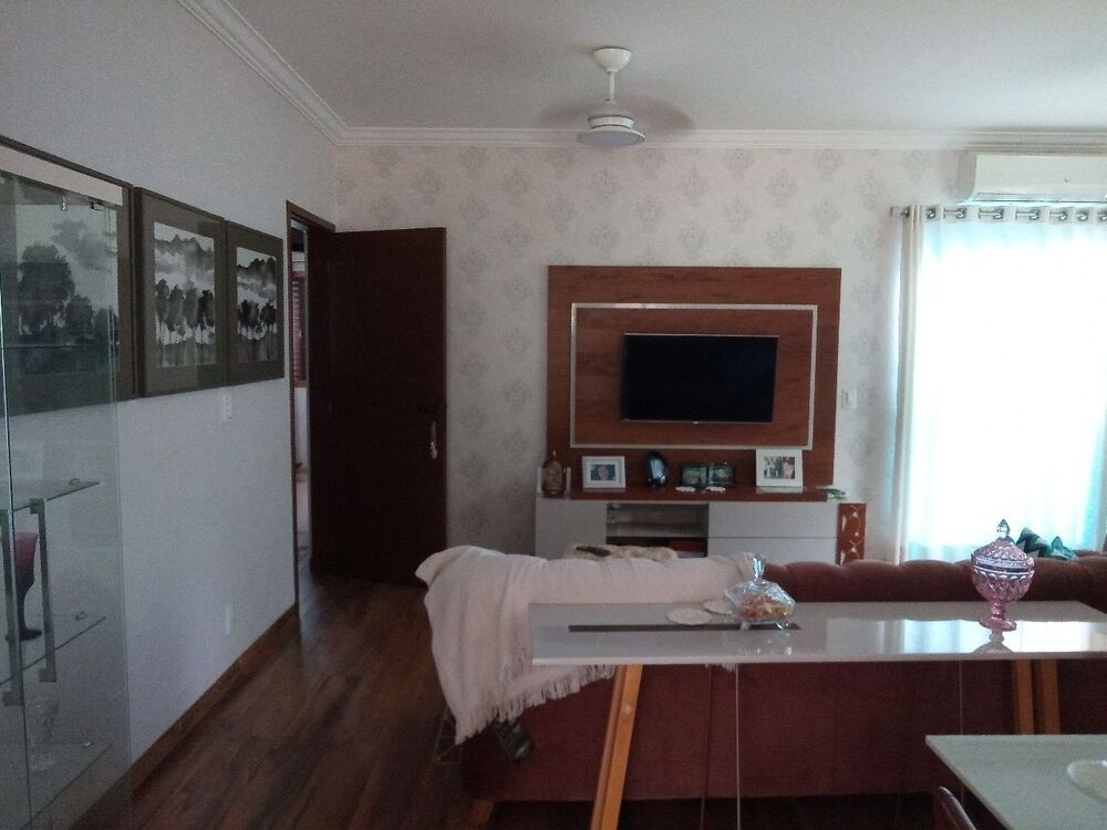 Casa, 3 quartos, 187 m² - Foto 1