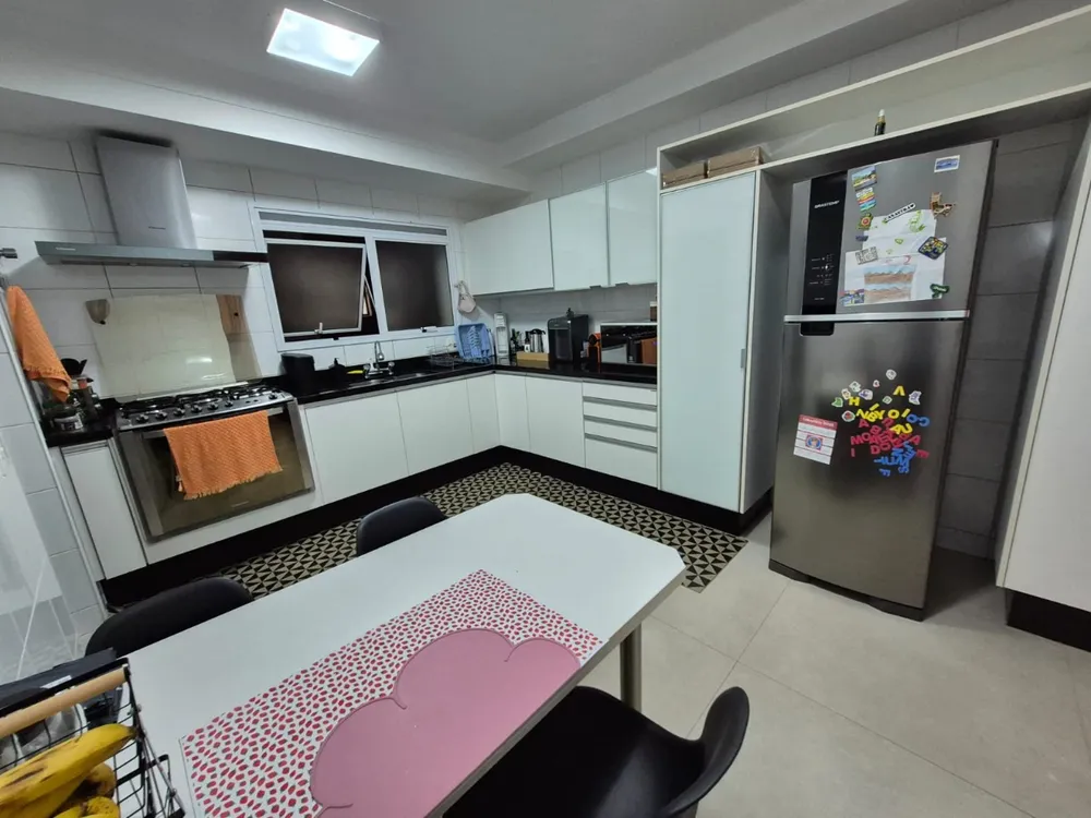 Apartamento, 3 quartos, 174 m² - Foto 9