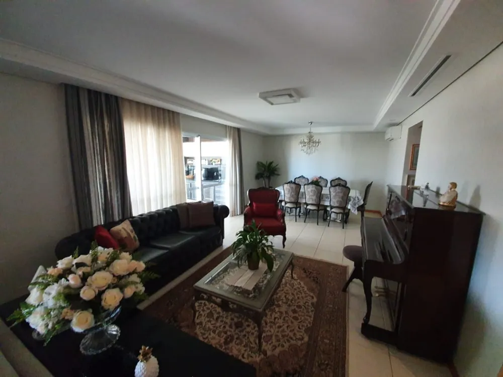 Apartamento, 3 quartos, 180 m² - Foto 1