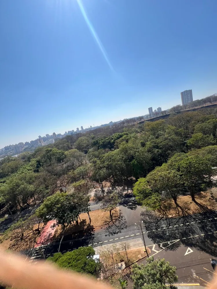 Apartamento, 3 quartos, 170 m² - Foto 2