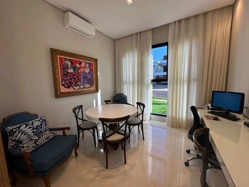 Casa, 3 quartos, 233 m² - Foto 4