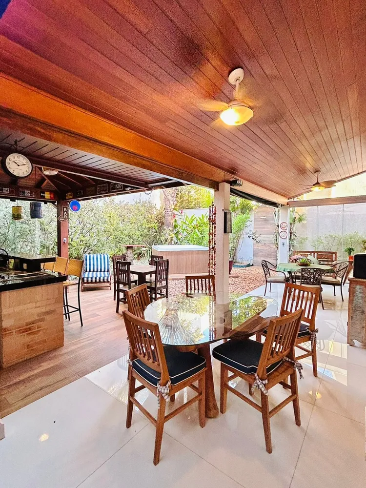 Casa, 3 quartos, 243 m² - Foto 10