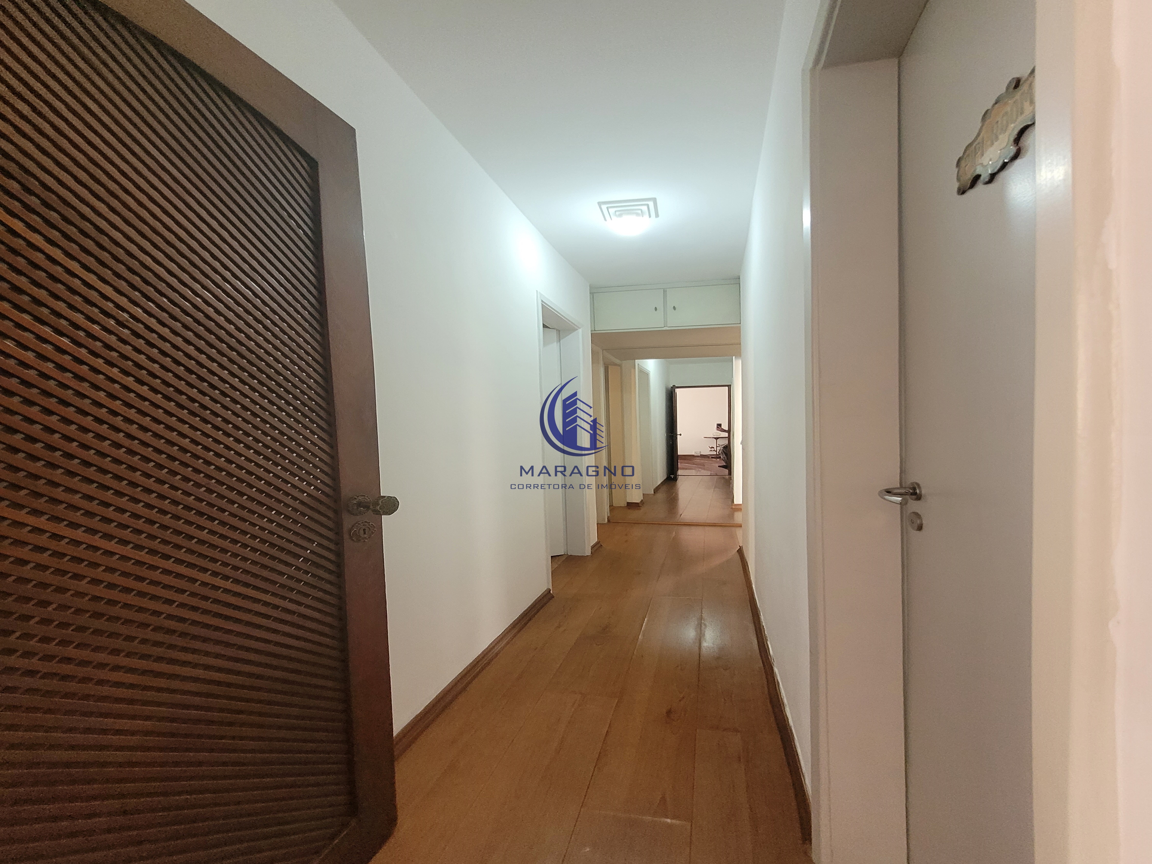 Apartamento à venda com 3 quartos, 99m² - Foto 5