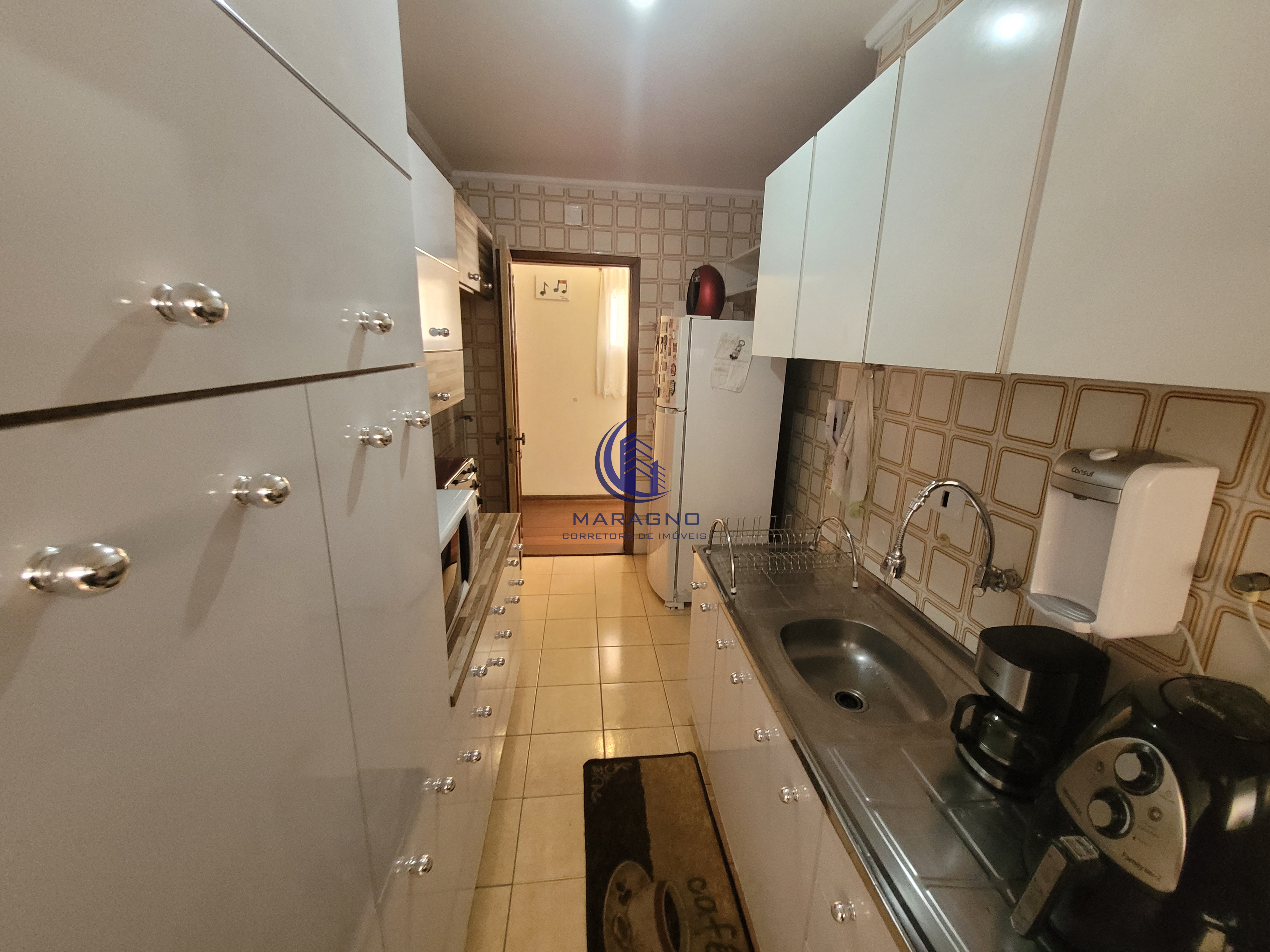 Apartamento à venda com 3 quartos, 99m² - Foto 33