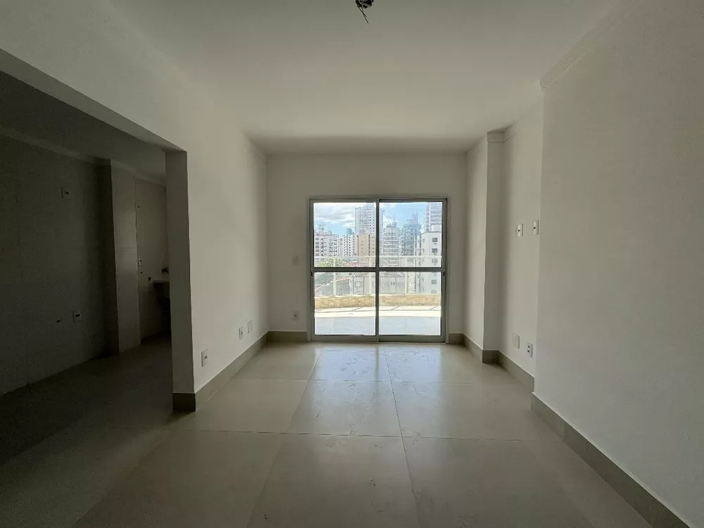 Apartamento à venda com 3 quartos, 111m² - Foto 4