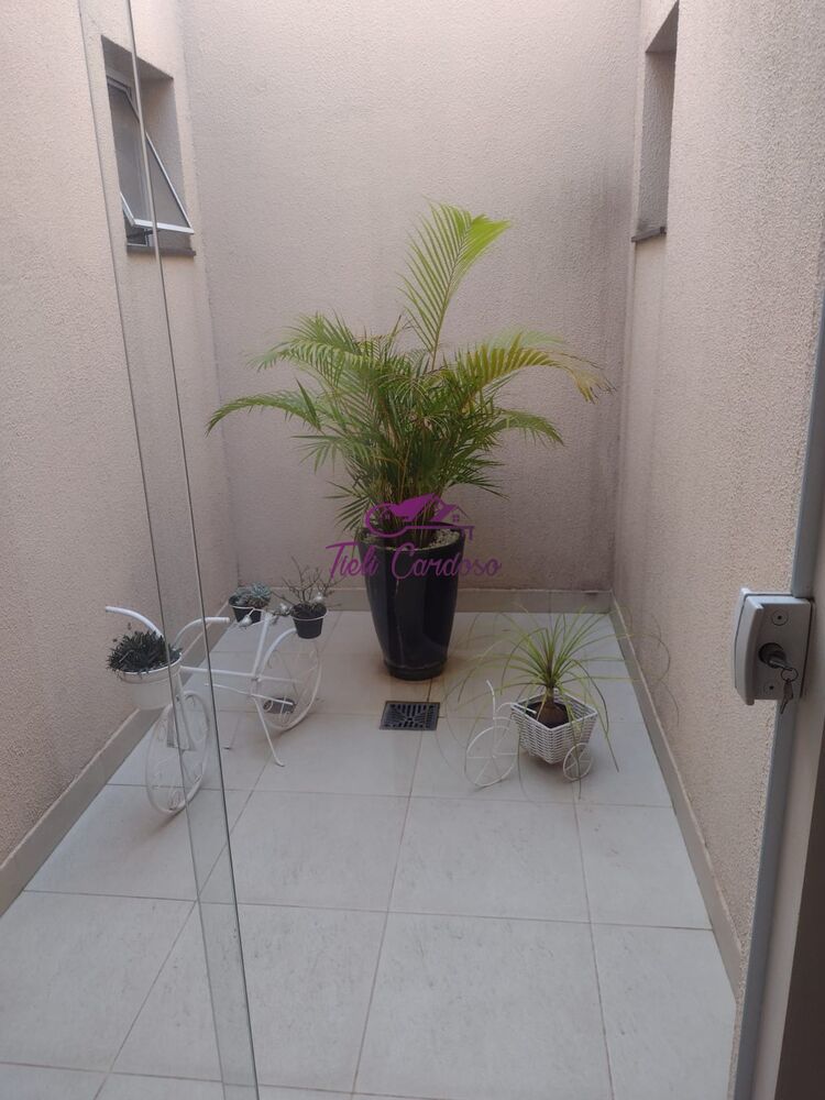 Casa, 2 quartos, 135 m² - Foto 1