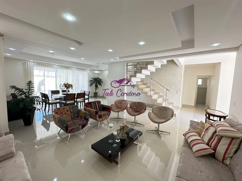 Casa, 5 quartos - Foto 1