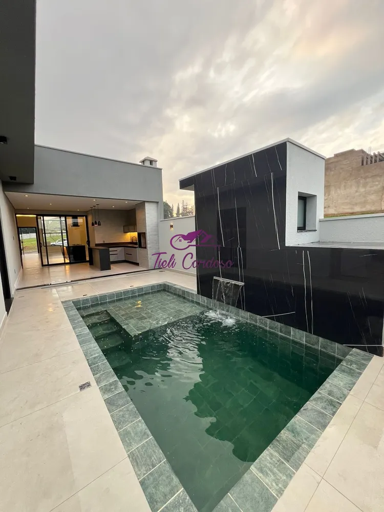 Casa, 3 quartos, 360 m² - Foto 1