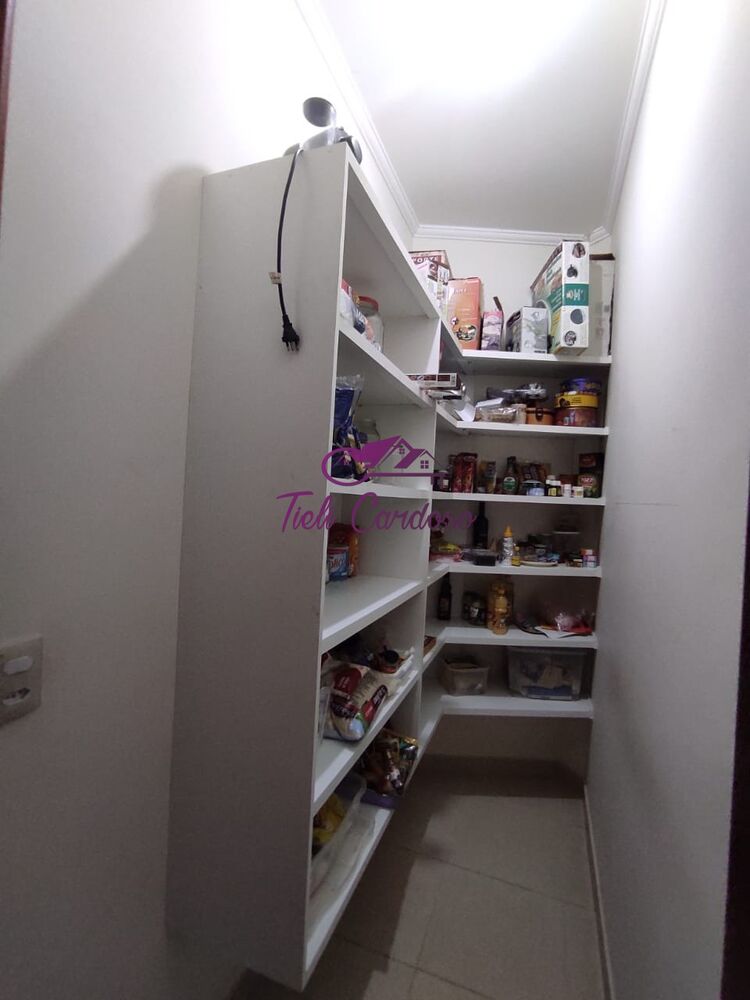 Casa, 4 quartos - Foto 1