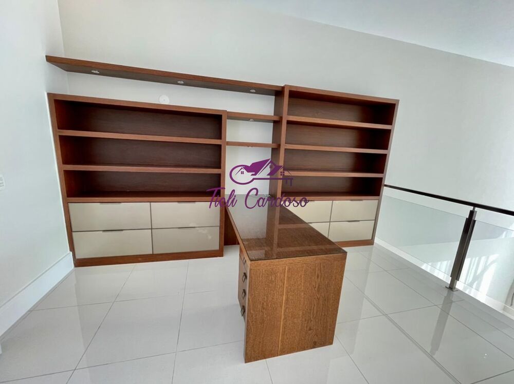Casa para alugar com 3 quartos, 462m² - Foto 3