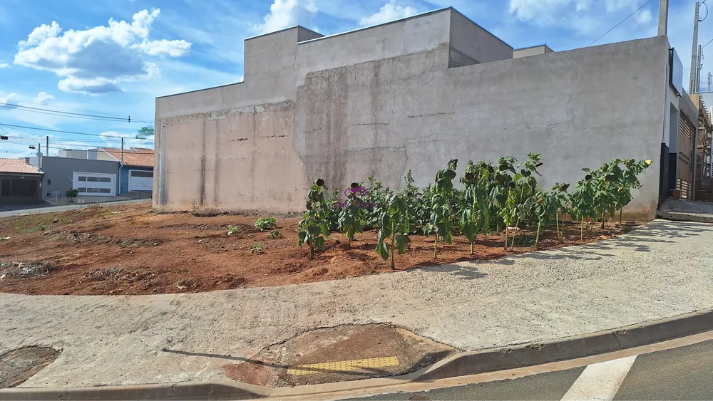 Loteamento e Condomínio, 150 m² - Foto 1
