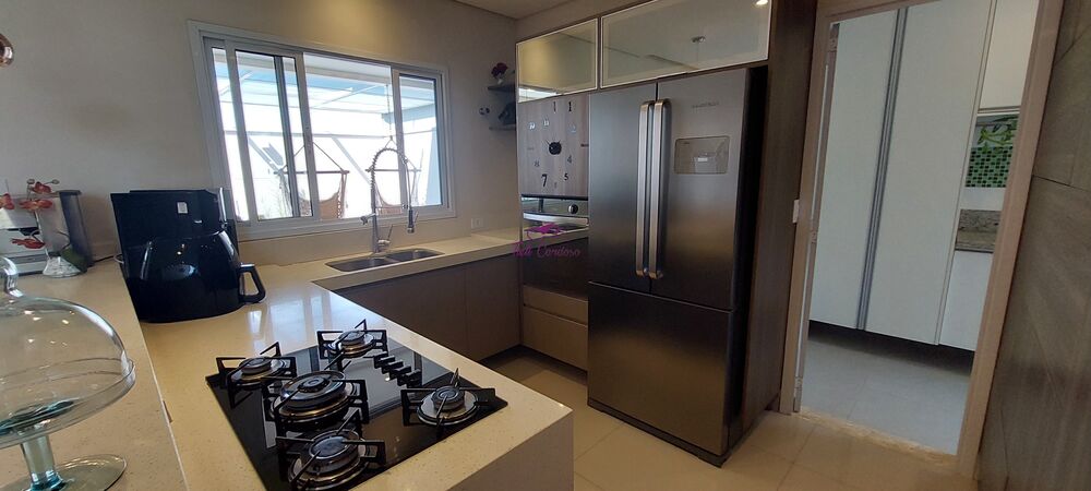 Casa à venda com 4 quartos, 459m² - Foto 2