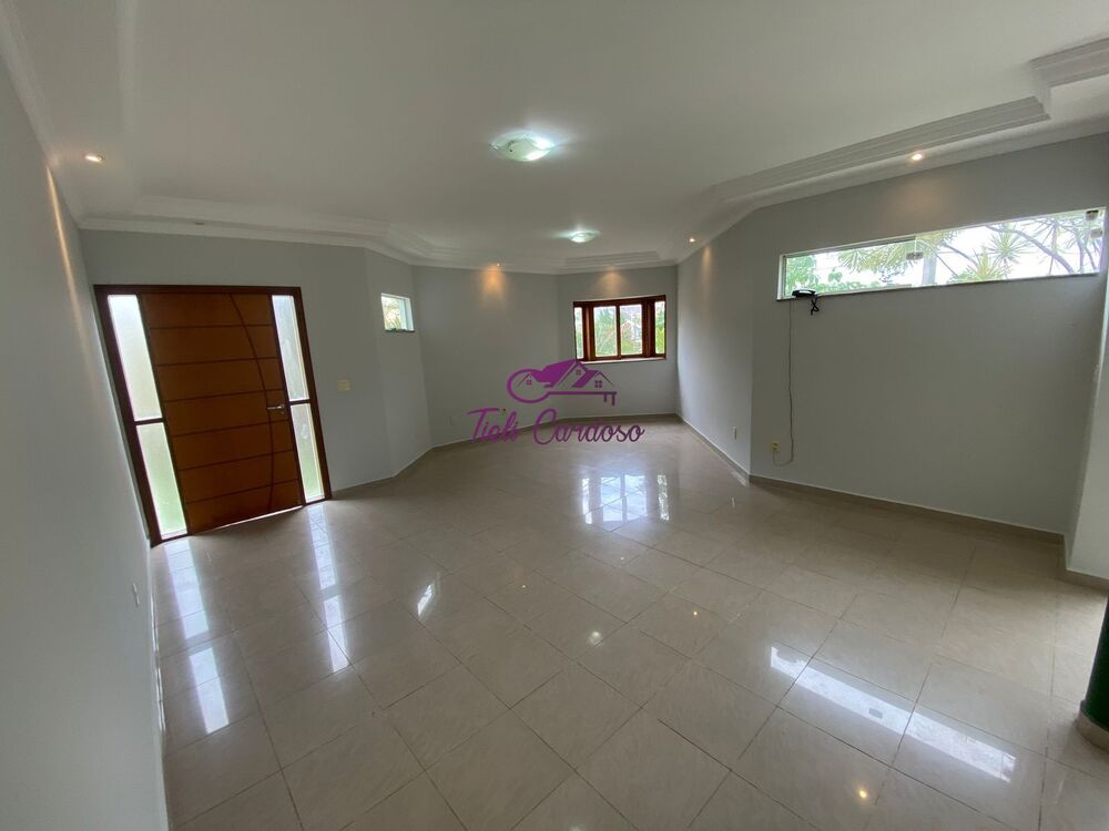 Casa à venda e aluguel com 6 quartos, 290m² - Foto 3