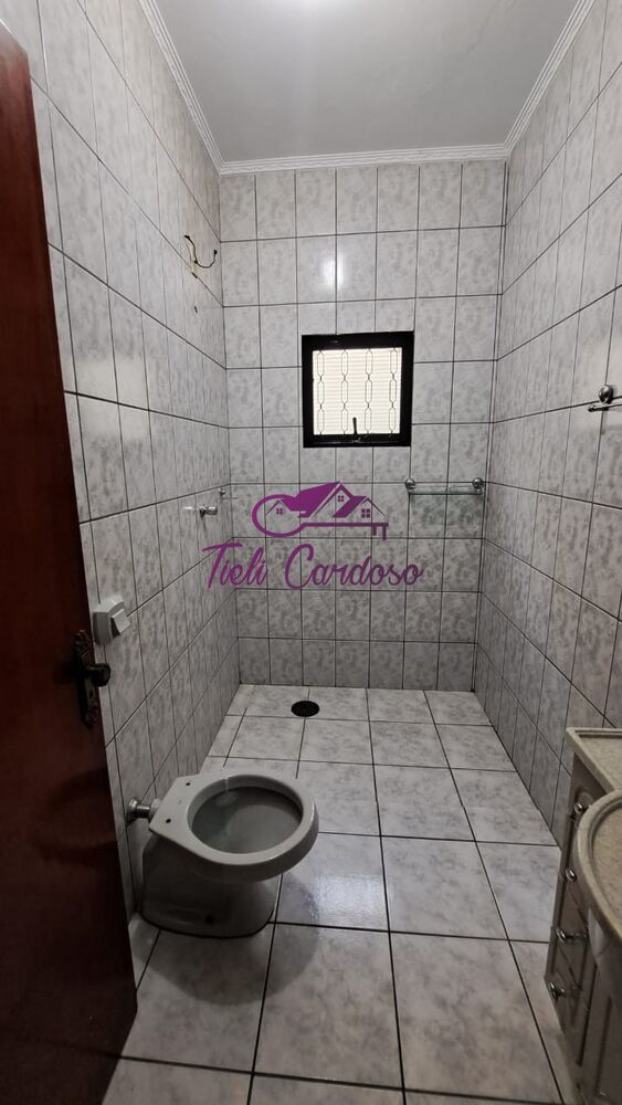Casa à venda com 3 quartos - Foto 4