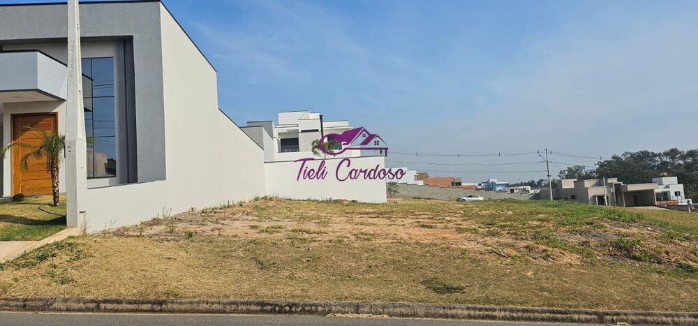 Terreno, 300 m² - Foto 1