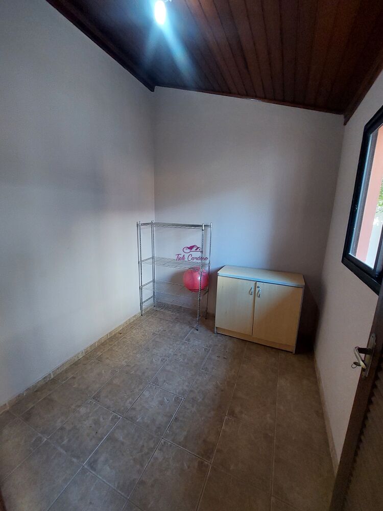 Casa à venda com 3 quartos - Foto 2