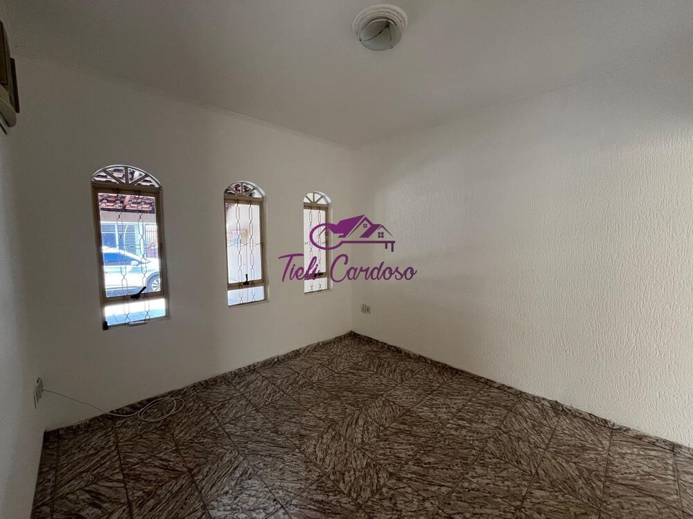 Casa à venda com 2 quartos, 125m² - Foto 7