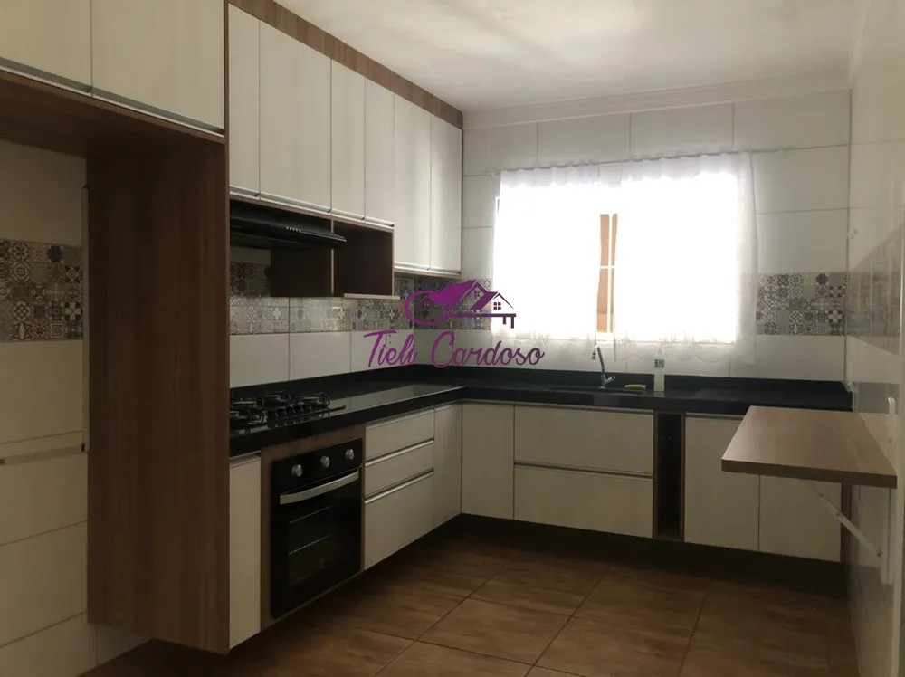 Casa, 4 quartos, 173 m² - Foto 5