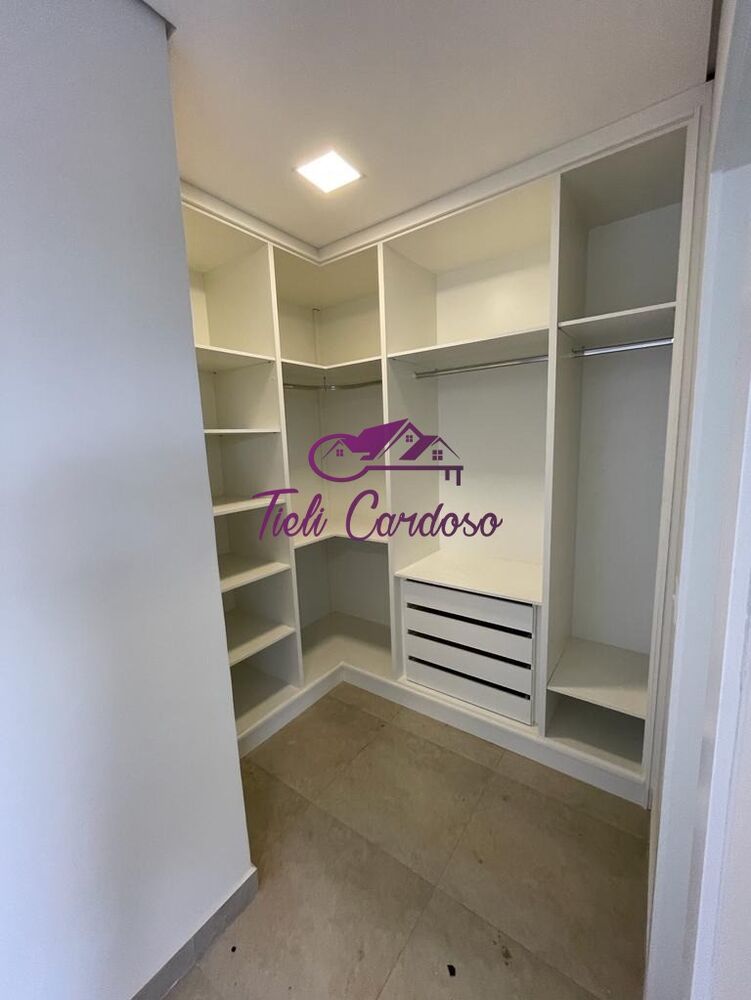 Casa à venda com 3 quartos, 250m² - Foto 3