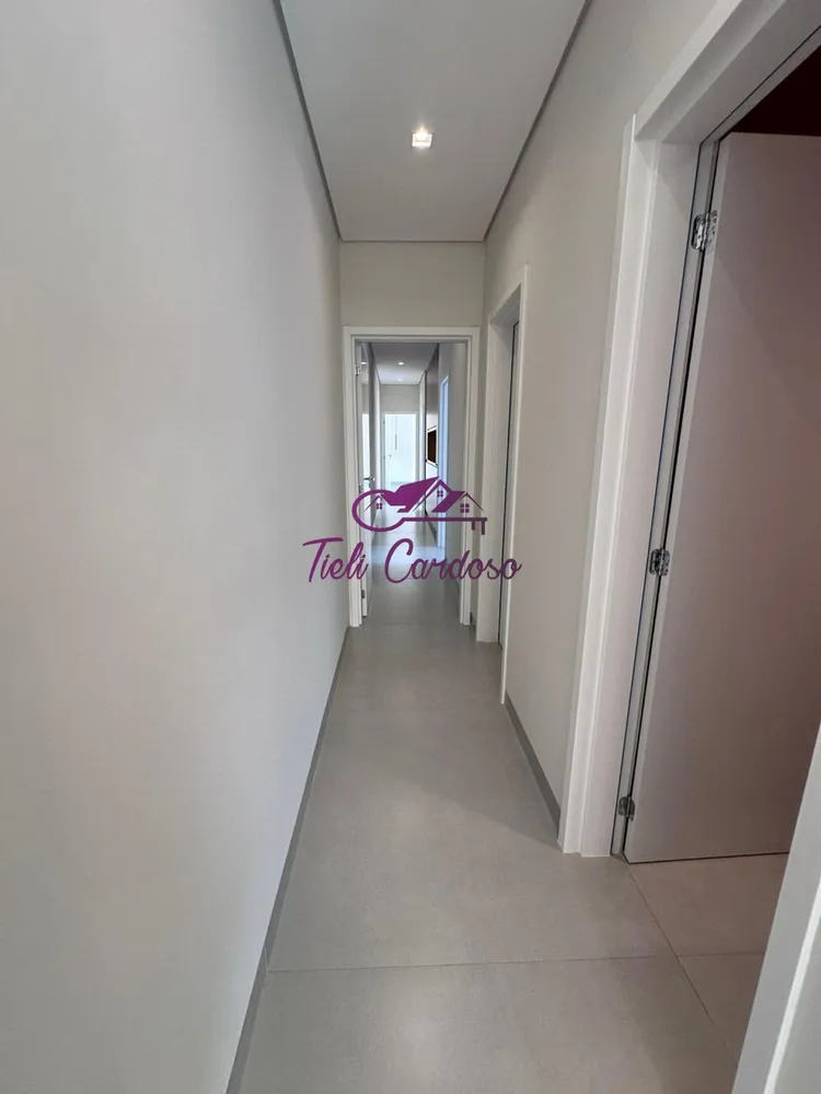 Casa, 3 quartos, 202 m² - Foto 9