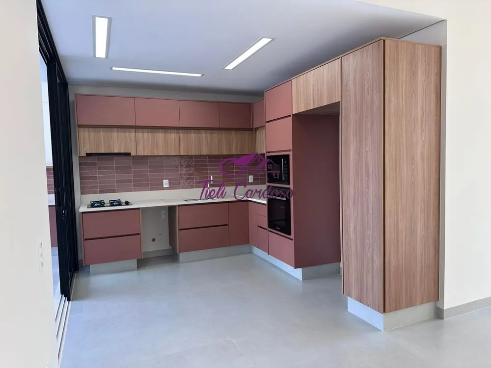 Casa, 3 quartos, 202 m² - Foto 15