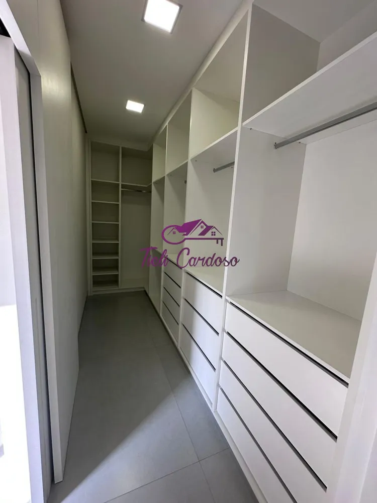 Casa, 3 quartos, 202 m² - Foto 5