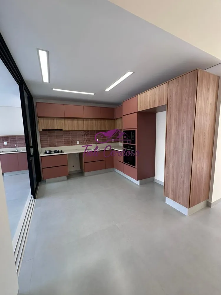 Casa, 3 quartos, 202 m² - Foto 12