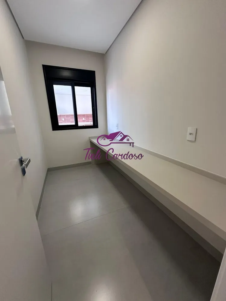 Casa, 3 quartos, 202 m² - Foto 8
