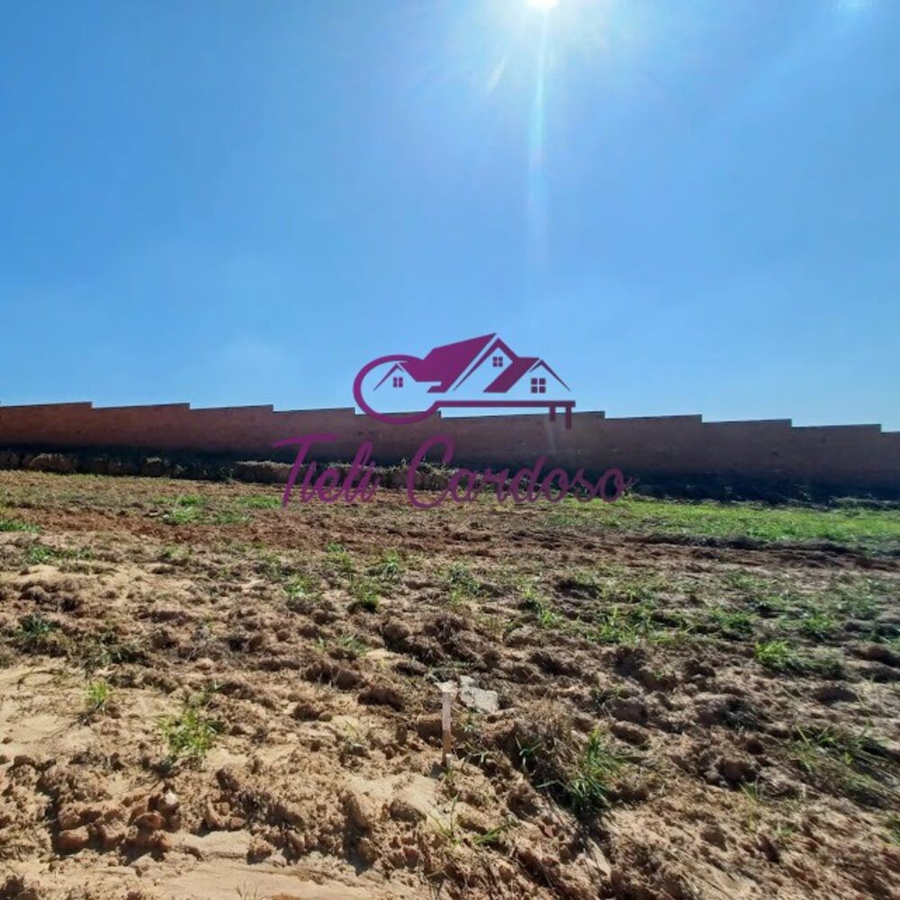 Terreno, 300 m² - Foto 1
