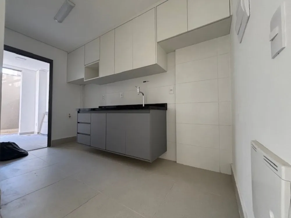 Apartamento, 3 quartos, 140 m² - Foto 2
