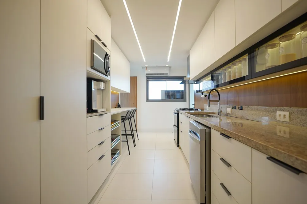 Apartamento, 3 quartos, 244 m² - Foto 10