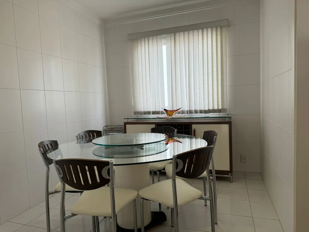 Apartamento, 4 quartos, 200 m² - Foto 1