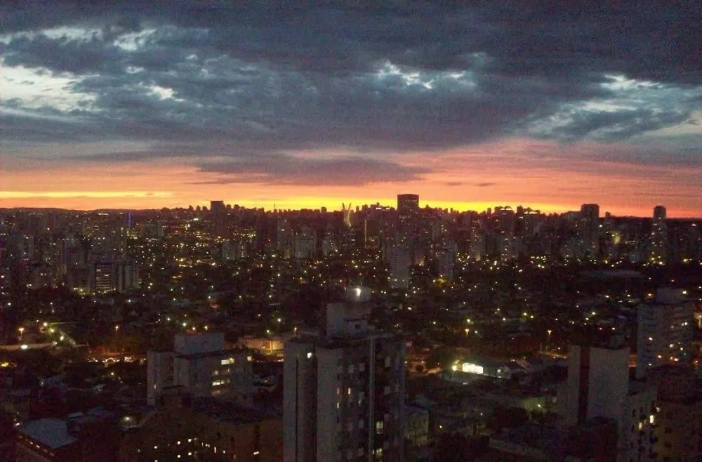 Apartamento, 3 quartos, 180 m² - Foto 1
