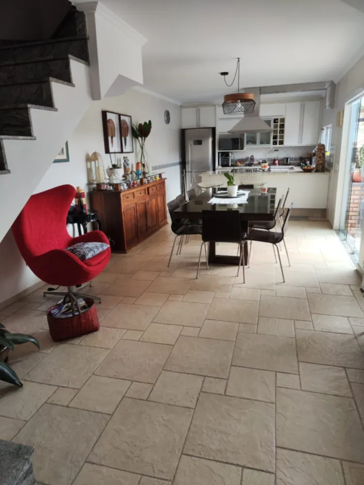 Casa, 3 quartos, 220 m² - Foto 4