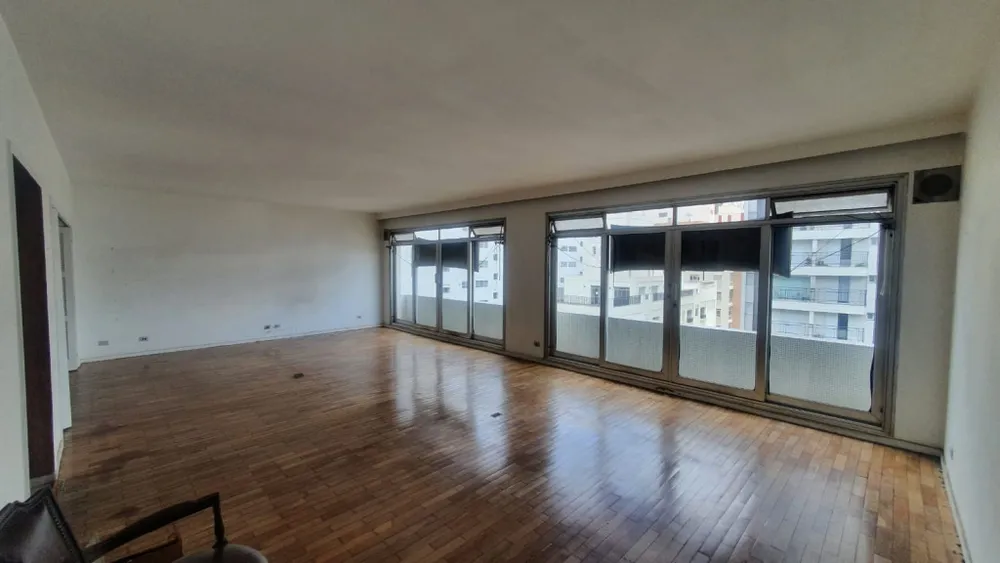 Apartamento, 3 quartos, 300 m² - Foto 1
