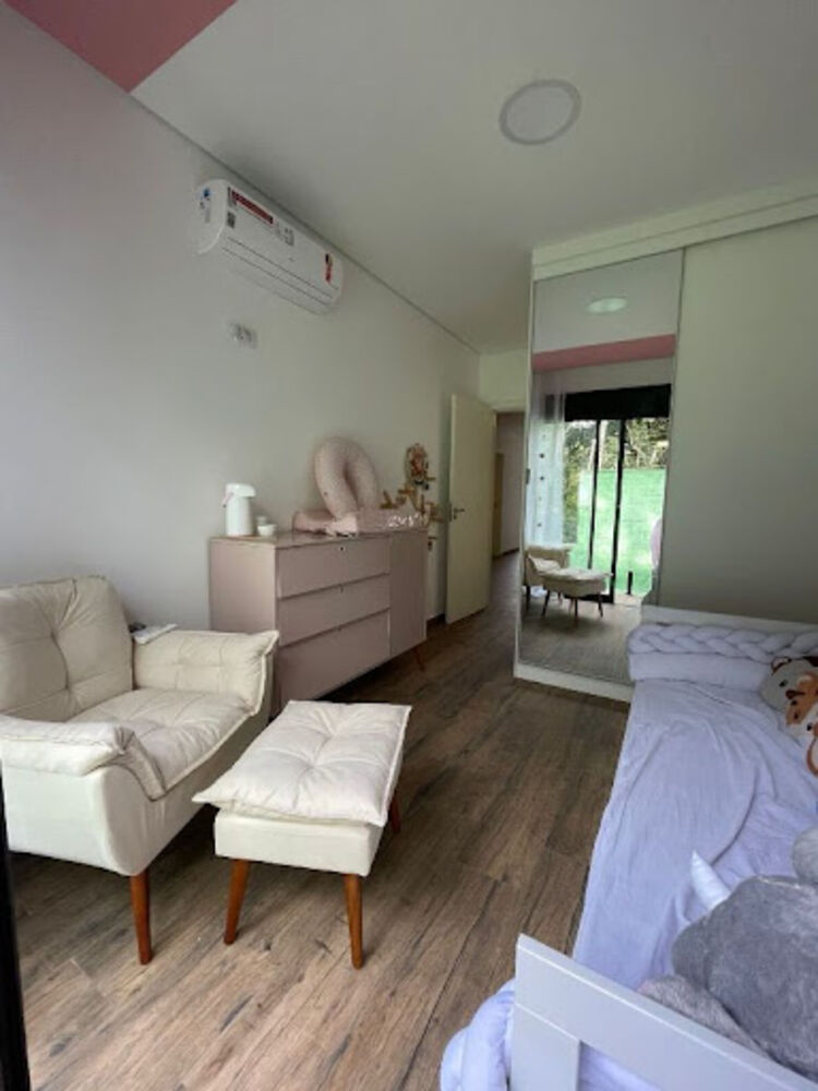 Casa de Condomínio à venda com 3 quartos, 320m² - Foto 4
