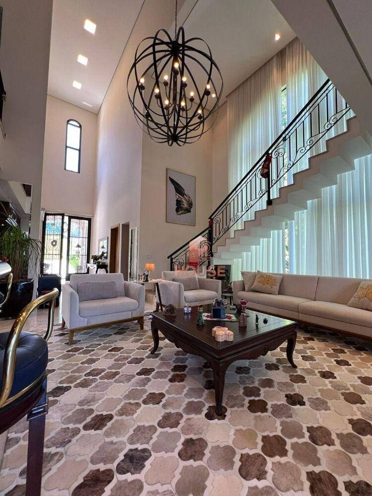 Casa de Condomínio à venda com 6 quartos, 644m² - Foto 1